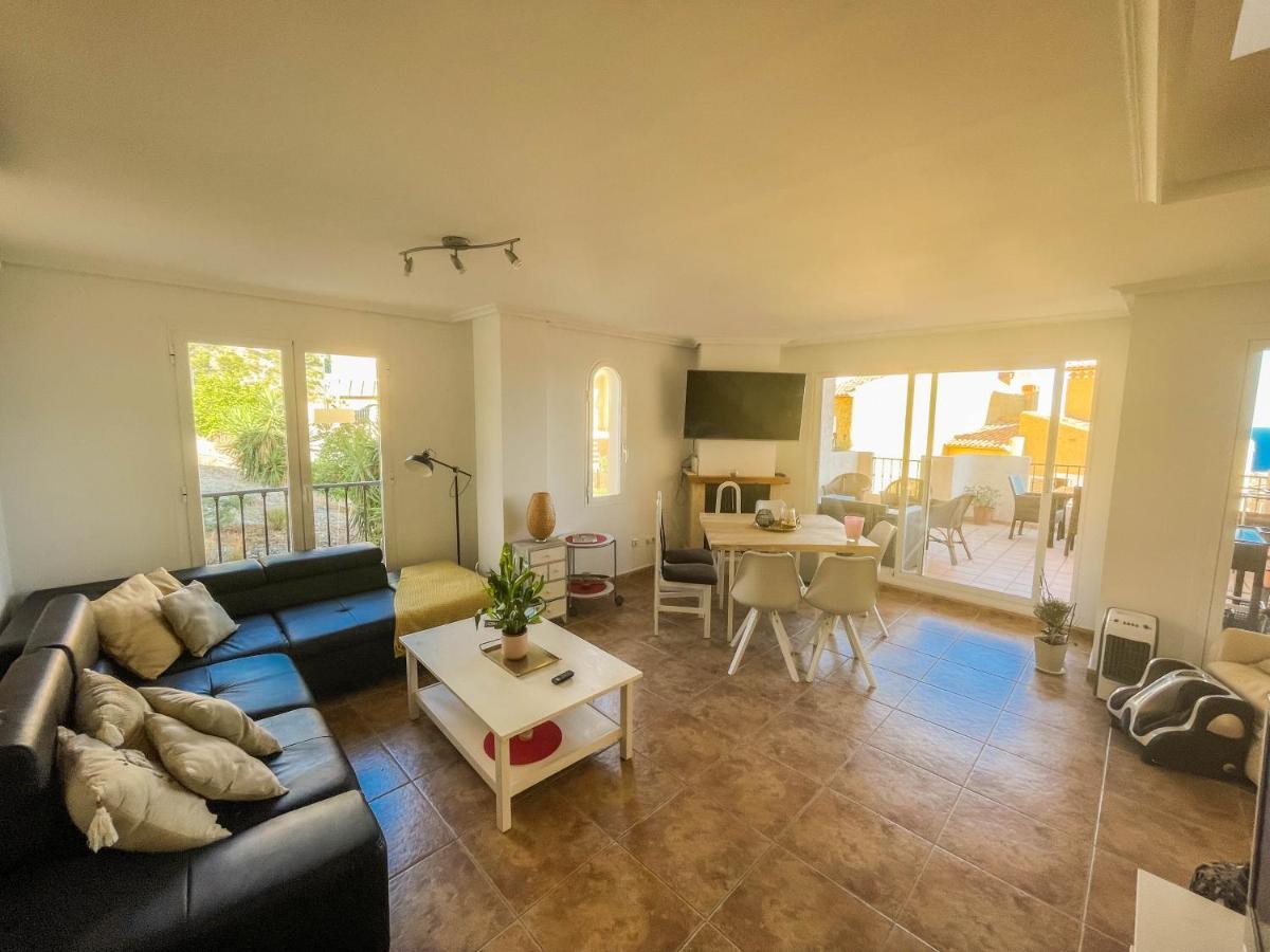 卡尔佩Charming Townhouse With Sea Views & Pool In Altea别墅 外观 照片