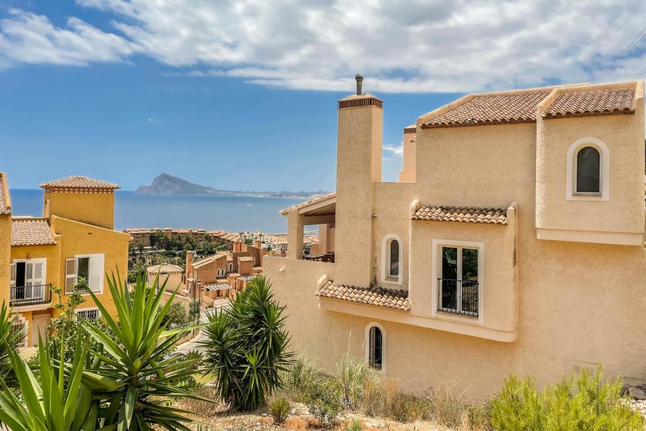 卡尔佩Charming Townhouse With Sea Views & Pool In Altea别墅 外观 照片